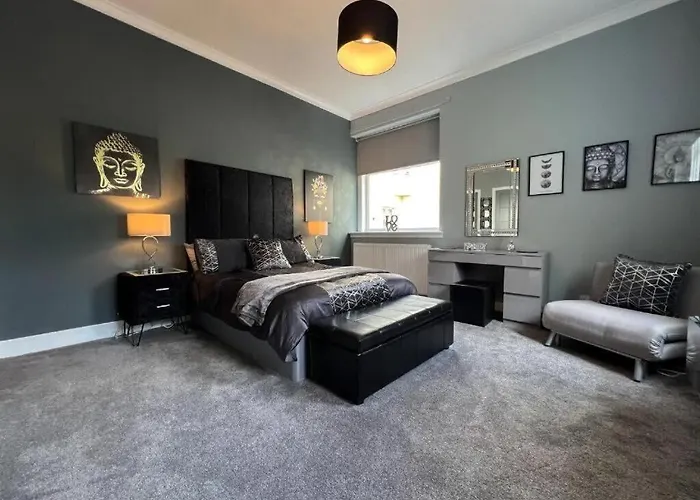 Loch Lomond Mews